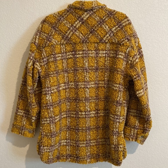 Comfy, over-sized yellow tartan sweater - Picture 5 of 8